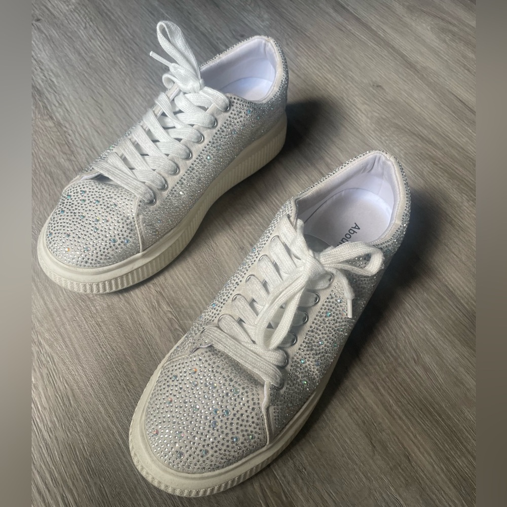 Sparkling White Women's Sneakers 9.5